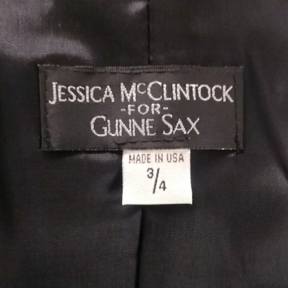 Dress - Picture 4 of 4